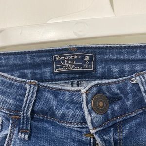 Abercrombie jeans